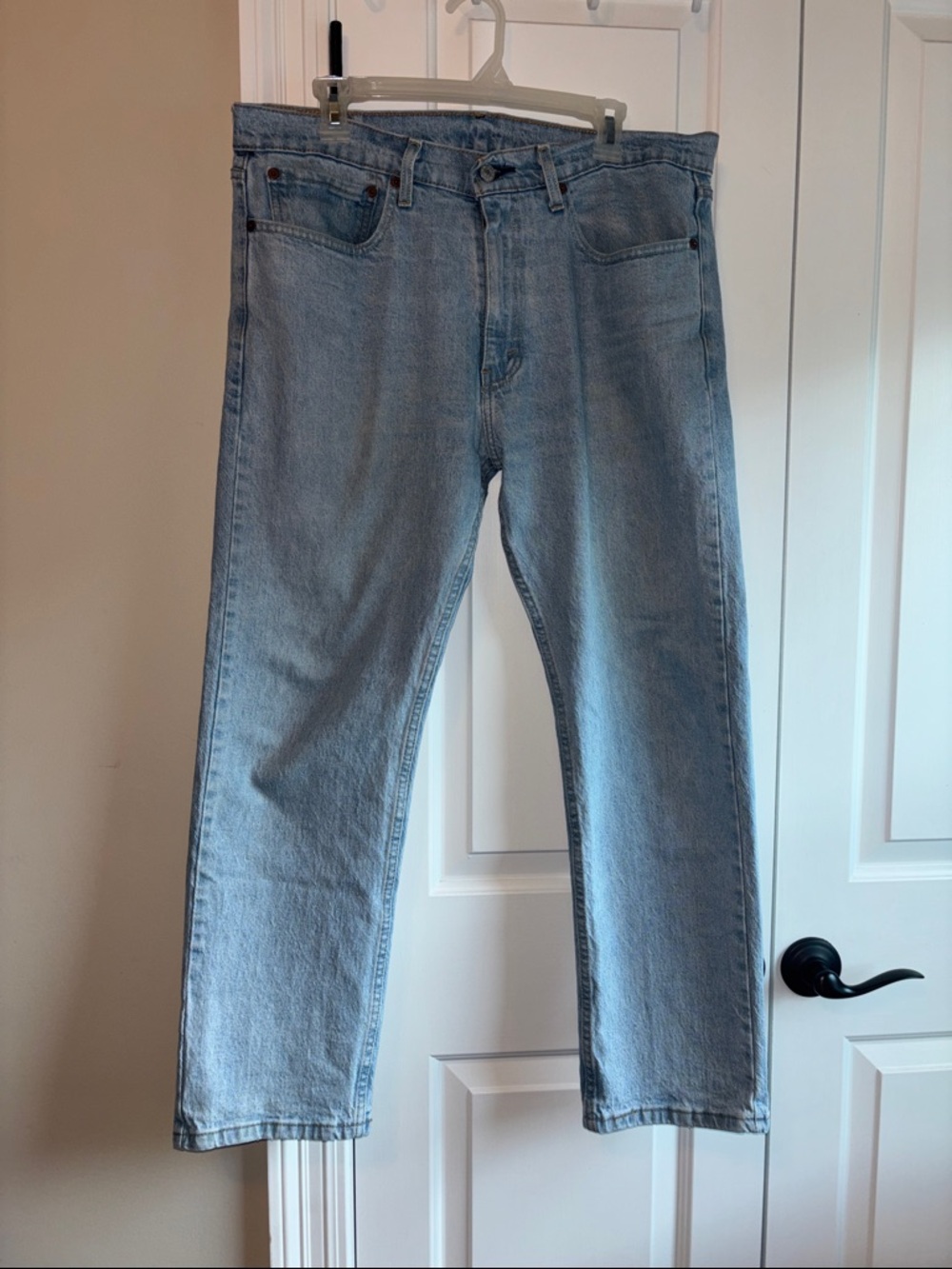 Levi's Men's Straight Light Wash Blue Jeans 505